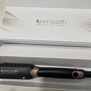U Smooth Professional 1 1/2” Styling Iron.